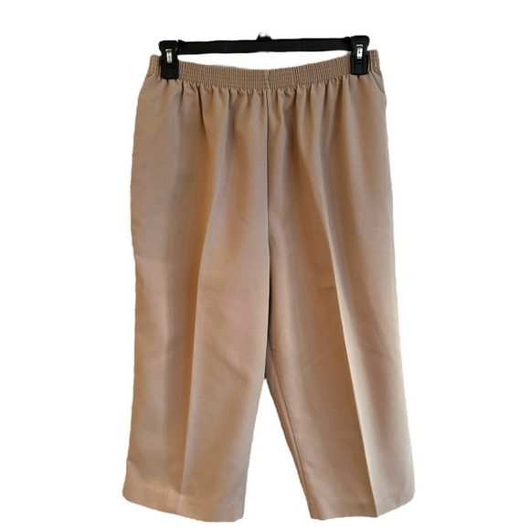 BONWORTH, WOMENS, TAN CAPRIS. ELASTIC WAIST, SIDE POCKETS, LEG SLIT. SIZE L - Picture 1 of 8
